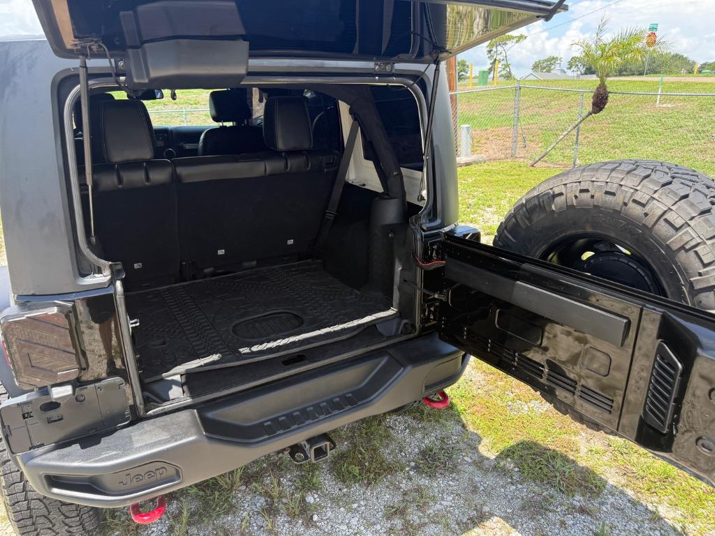 2016 Jeep Wrangler - $16,495