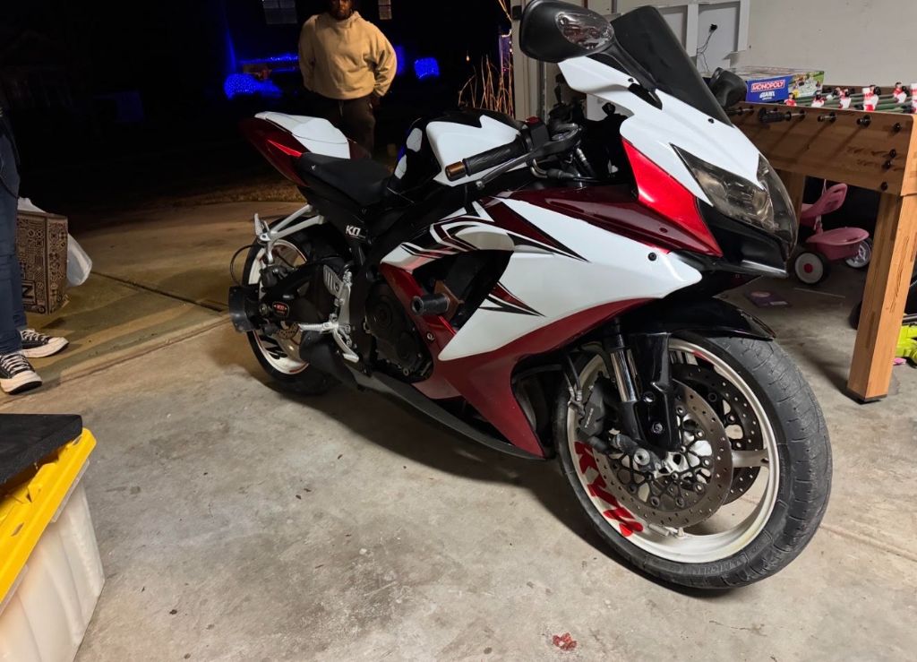 2008 Suzuki Gsx-r750 - $5,500