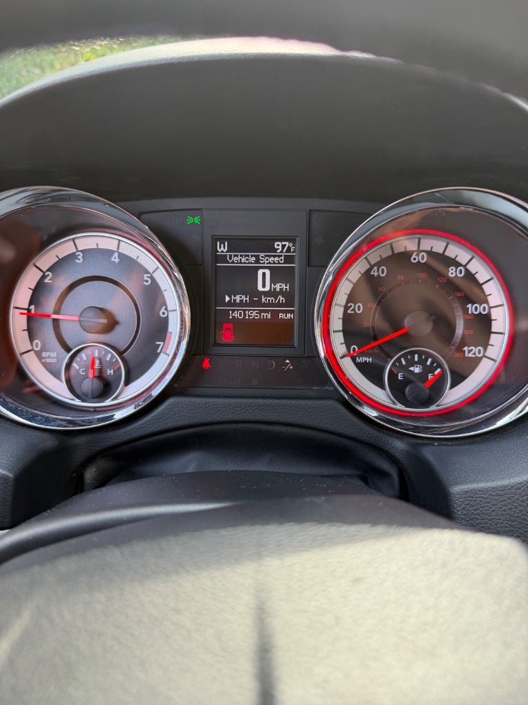 2019 Dodge Grand Caravan - $9,650