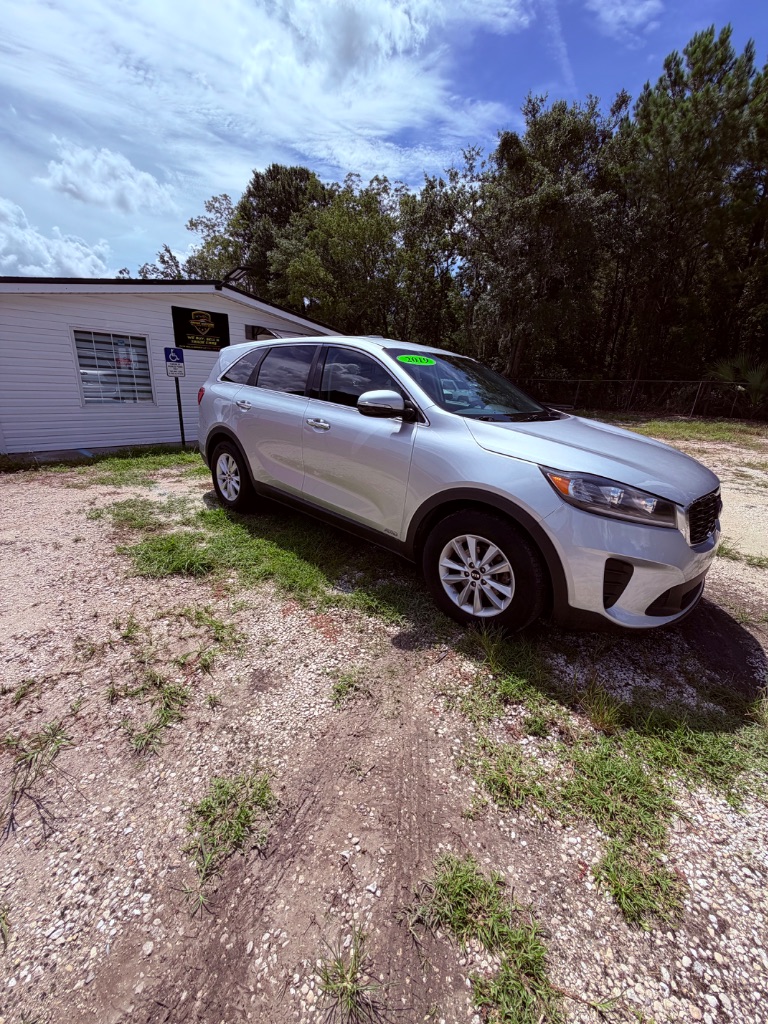 2019 Kia Sorento - $12,950