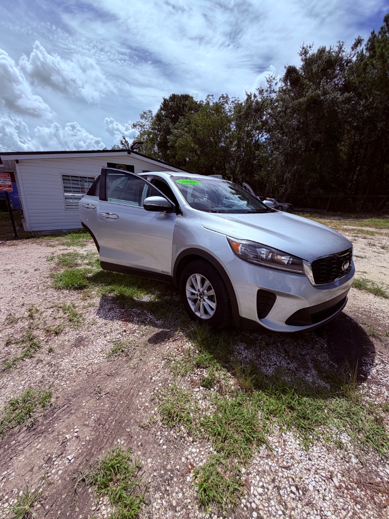 2019 Kia Sorento - $12,950
