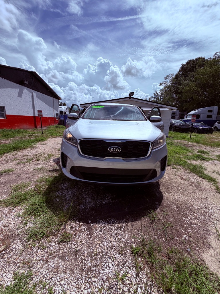2019 Kia Sorento - $12,950