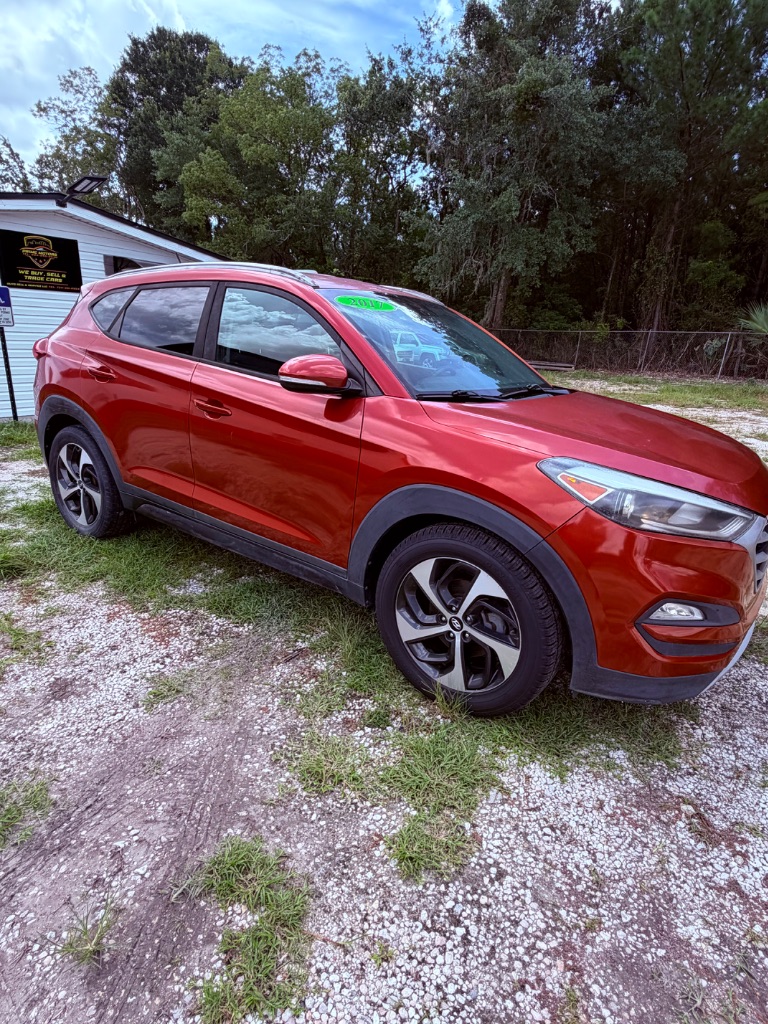 2017 Hyundai Tucson - $9,350