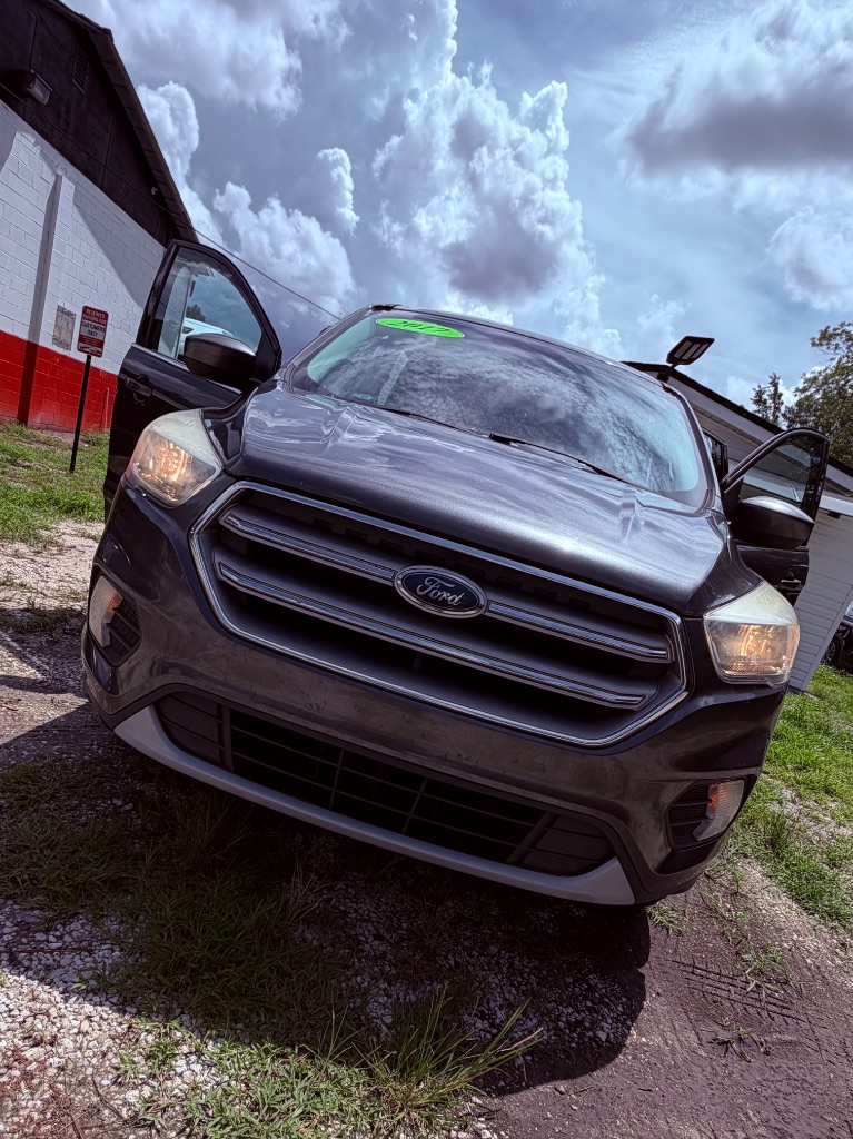 2017 Ford Escape - $6,850