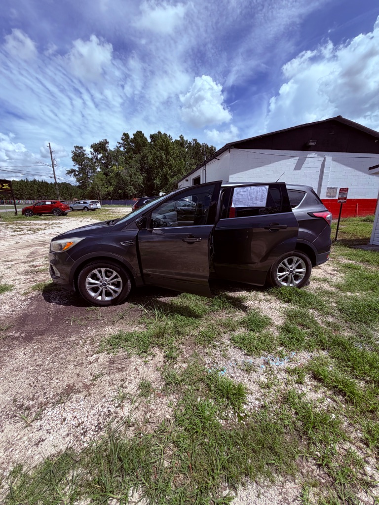 2017 Ford Escape - $6,850