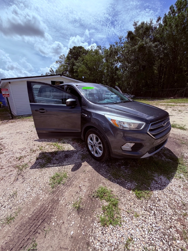 2017 Ford Escape - $6,850