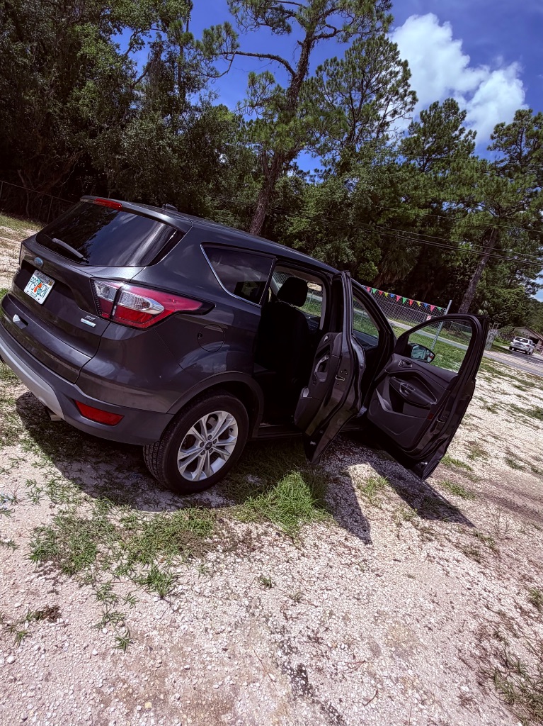 2017 Ford Escape - $6,850