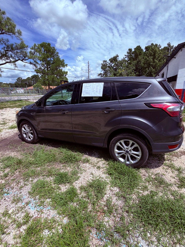 2017 Ford Escape - $6,850