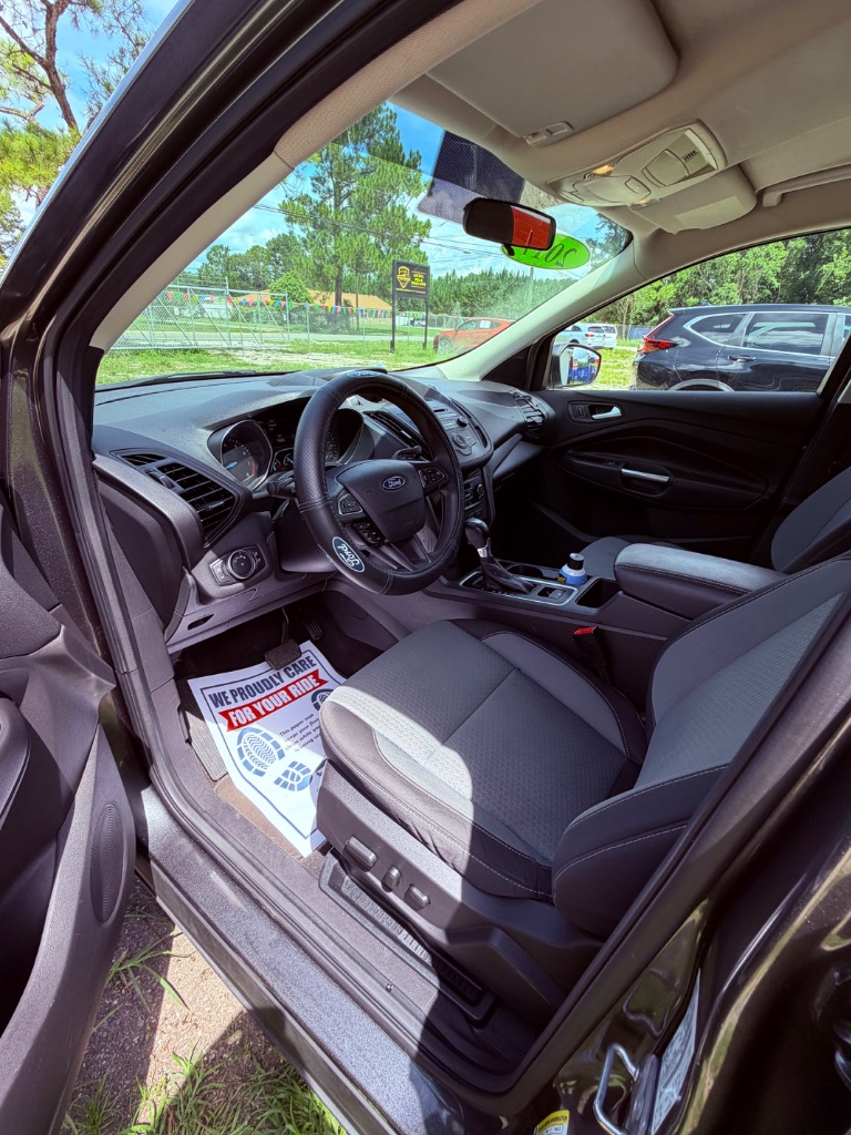 2017 Ford Escape - $6,850