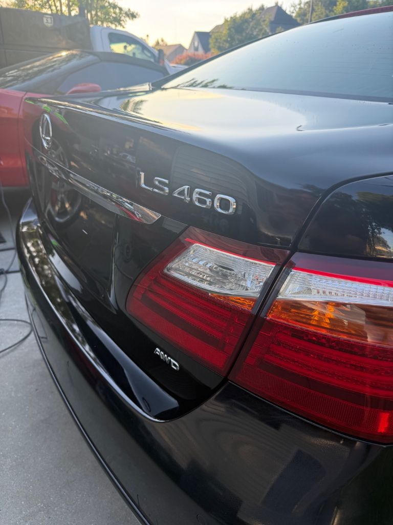 2011 Lexus LS - $10,999