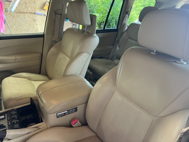 2014 Lexus LX - $33,499