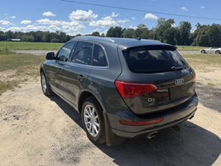2010 Audi Q5 - $5,999