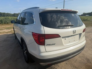 2017 Honda Pilot - $15,995