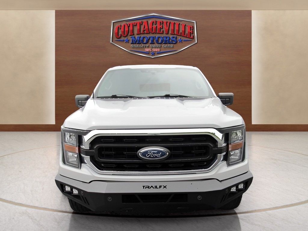 2023 Ford F-150 - $33,600