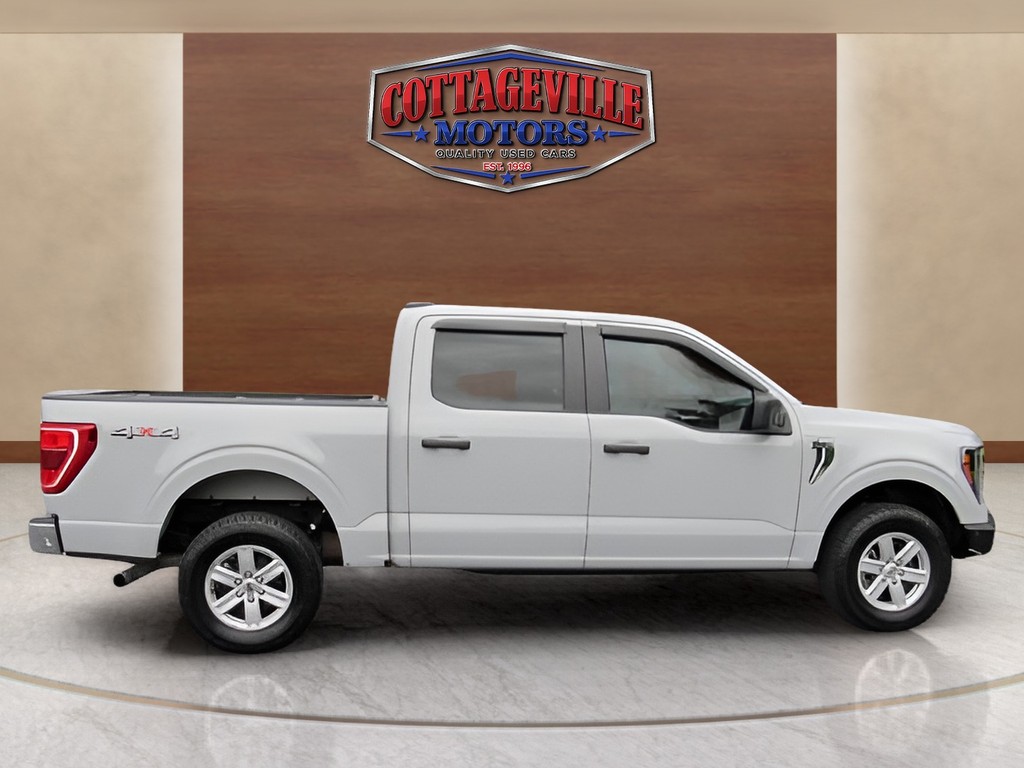 2023 Ford F-150 - $33,600