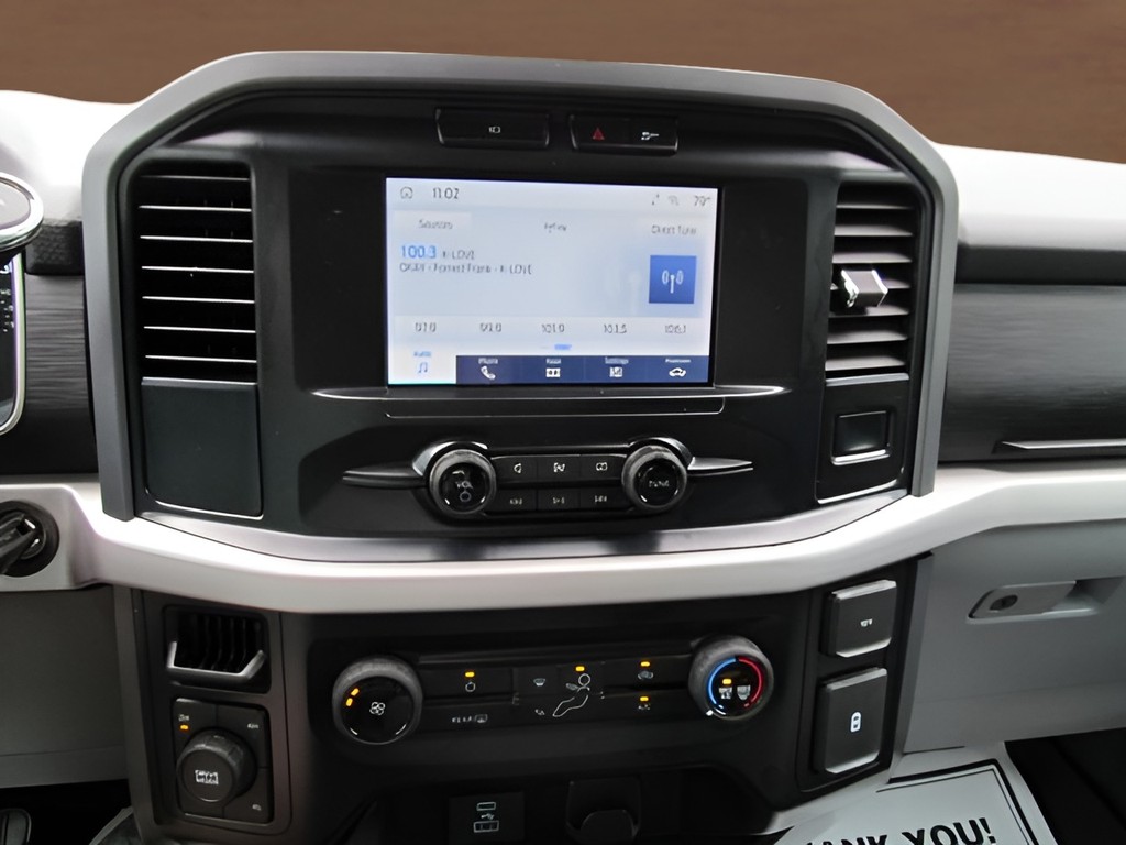 2023 Ford F-150 - $33,600