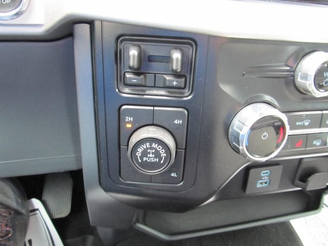 2023 Ford F-150 - $39,995