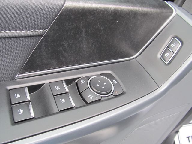 2023 Ford F-150 - $39,995