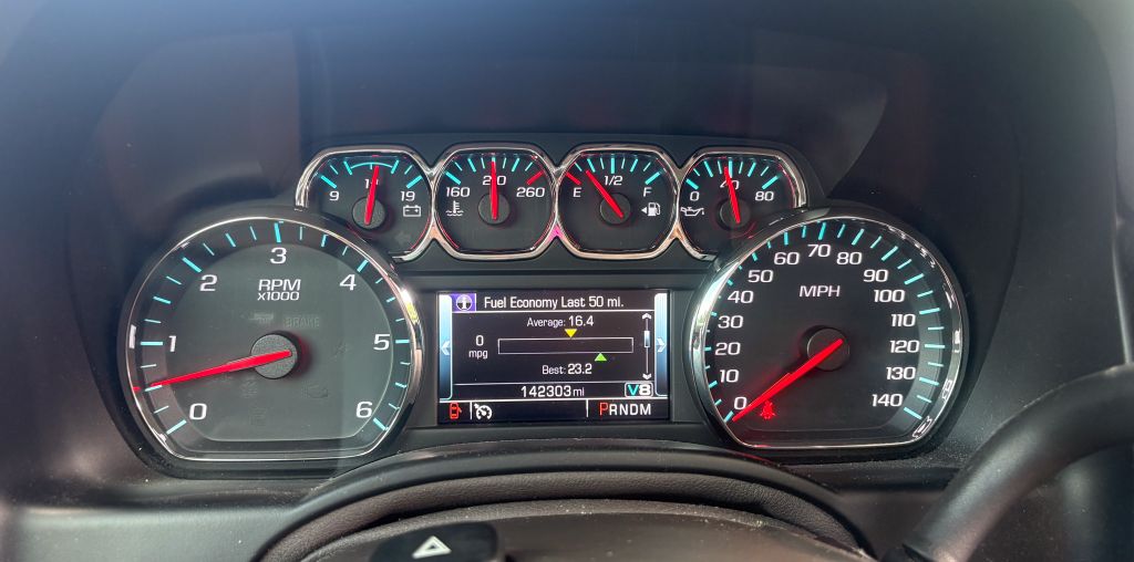2015 Chevrolet Suburban - $19,995