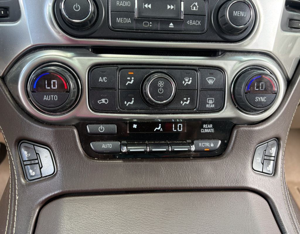 2015 Chevrolet Suburban - $19,995
