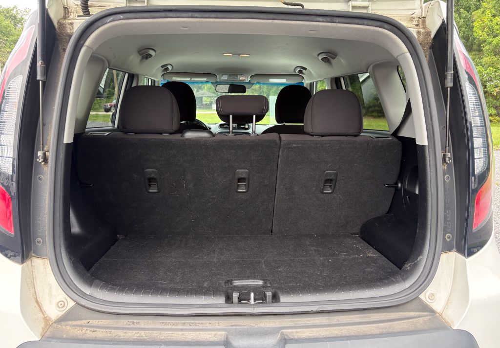 2016 Kia Soul - $7,995