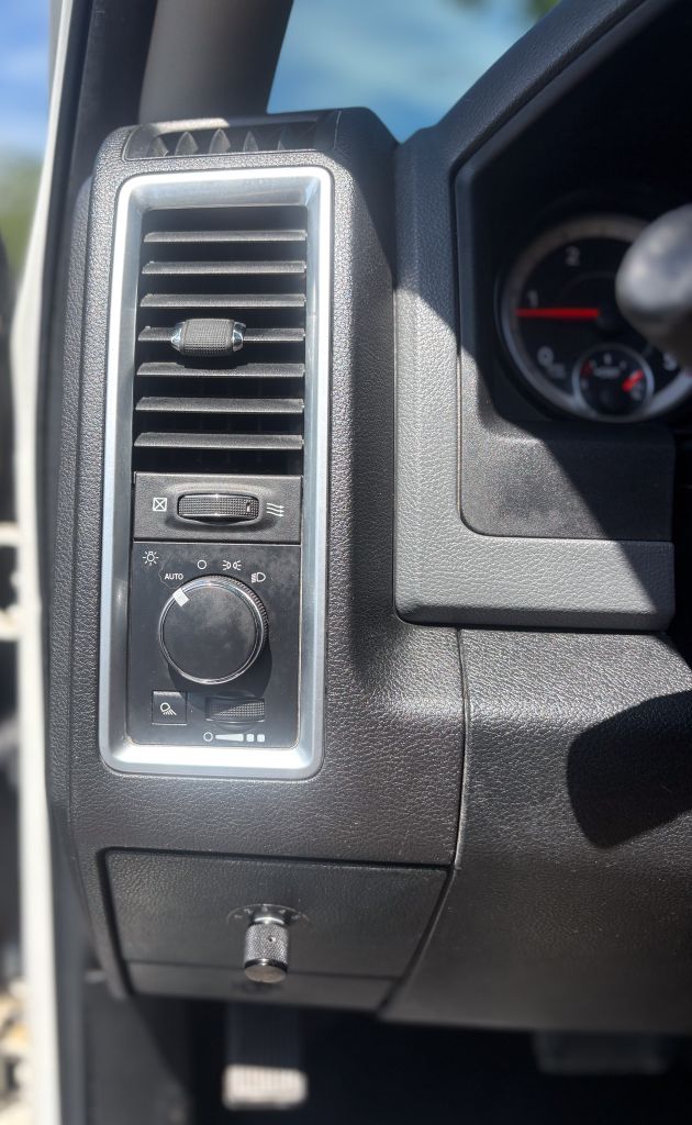 2017 Ram 2500 - $29,995