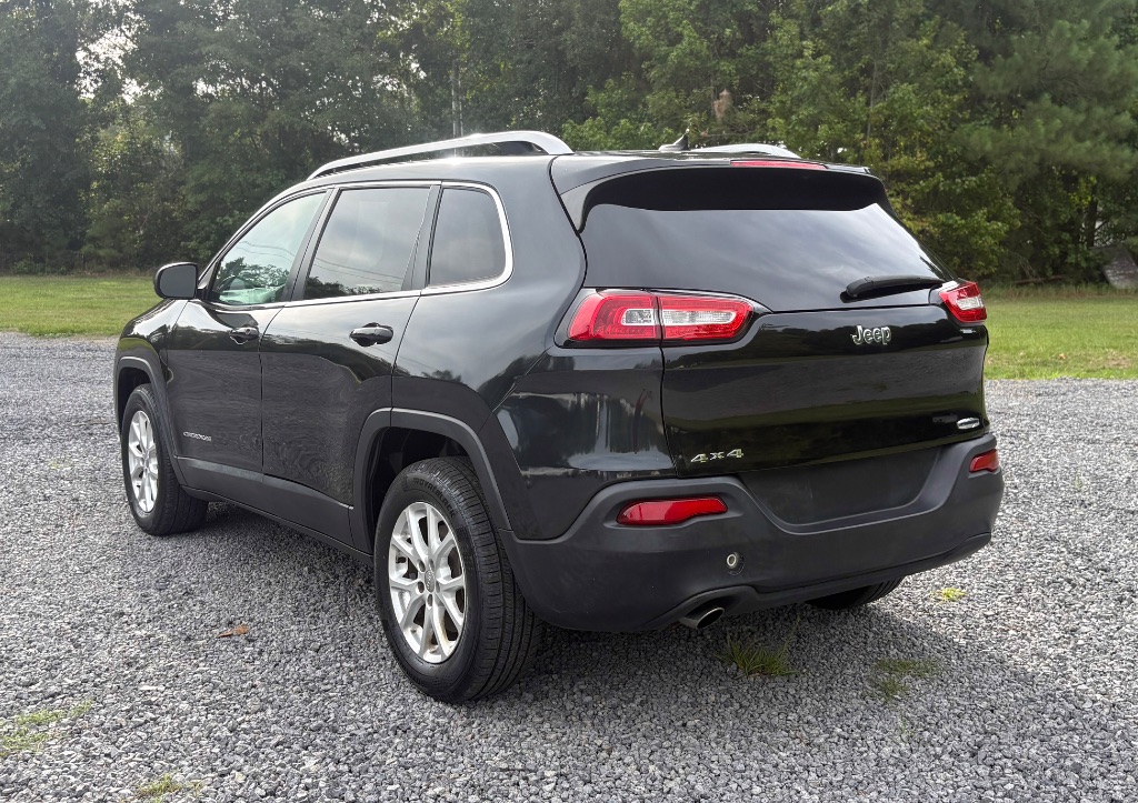 2014 Jeep Cherokee - $11,995