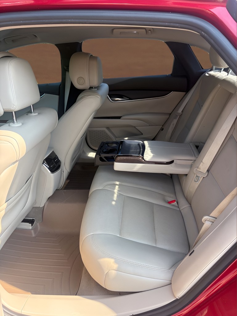2014 Cadillac XTS - $10,995