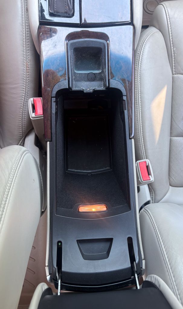 2014 Cadillac XTS - $10,995