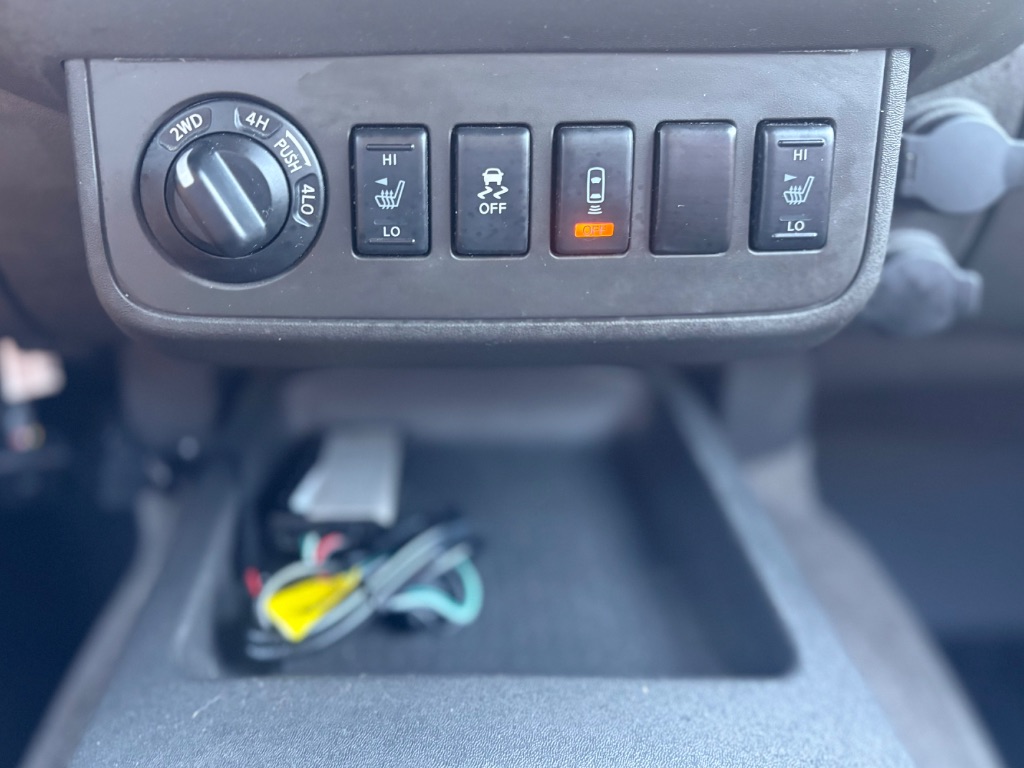 2015 Nissan Frontier - $11,995