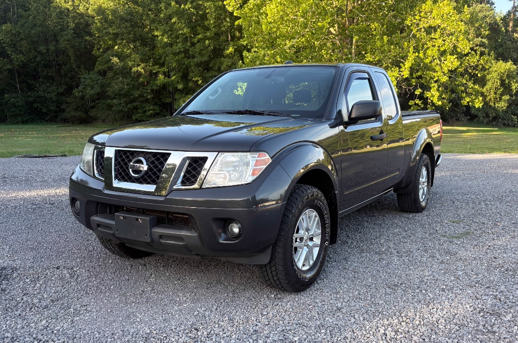 2015 Nissan Frontier - $11,995
