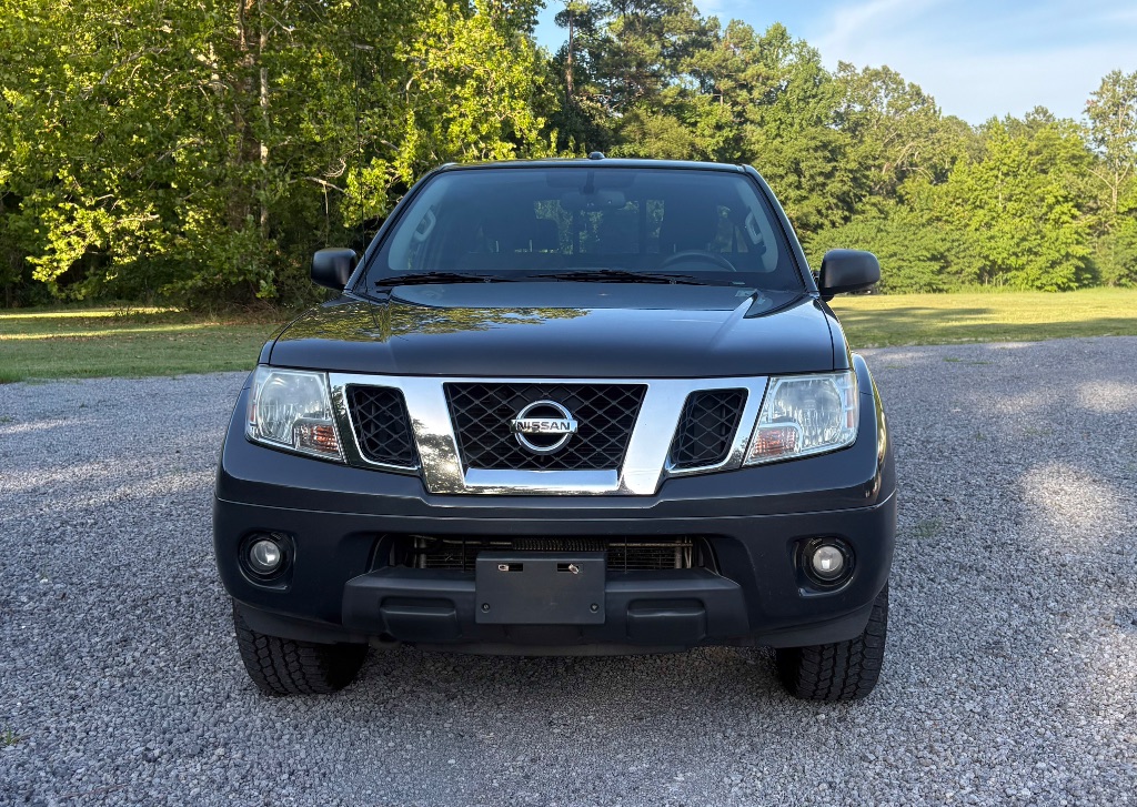 2015 Nissan Frontier - $11,995