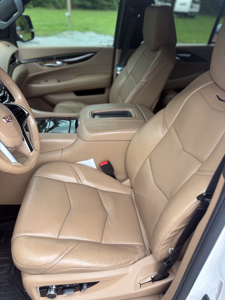2018 Cadillac Escalade - $26,995