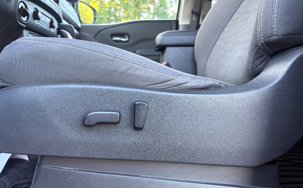 2022 Nissan Frontier - $26,995
