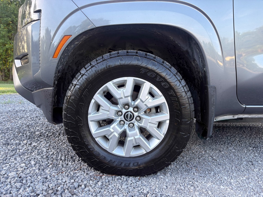 2022 Nissan Frontier - $26,995