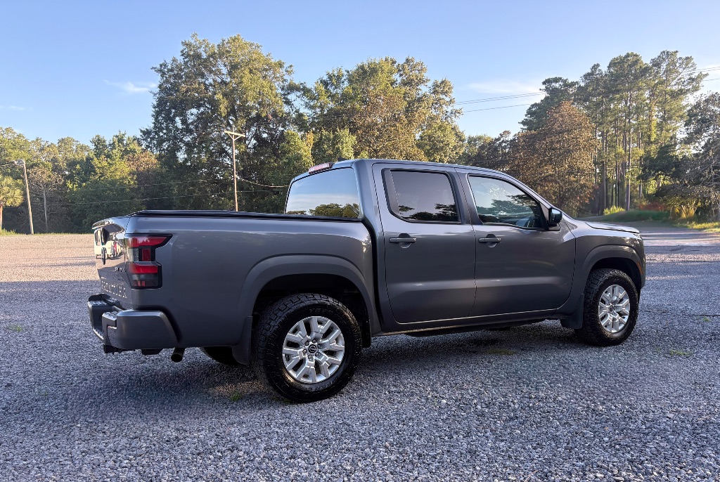 2022 Nissan Frontier - $26,995