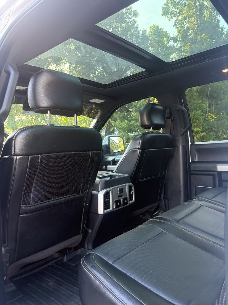 2017 Ford F150 - $21,500