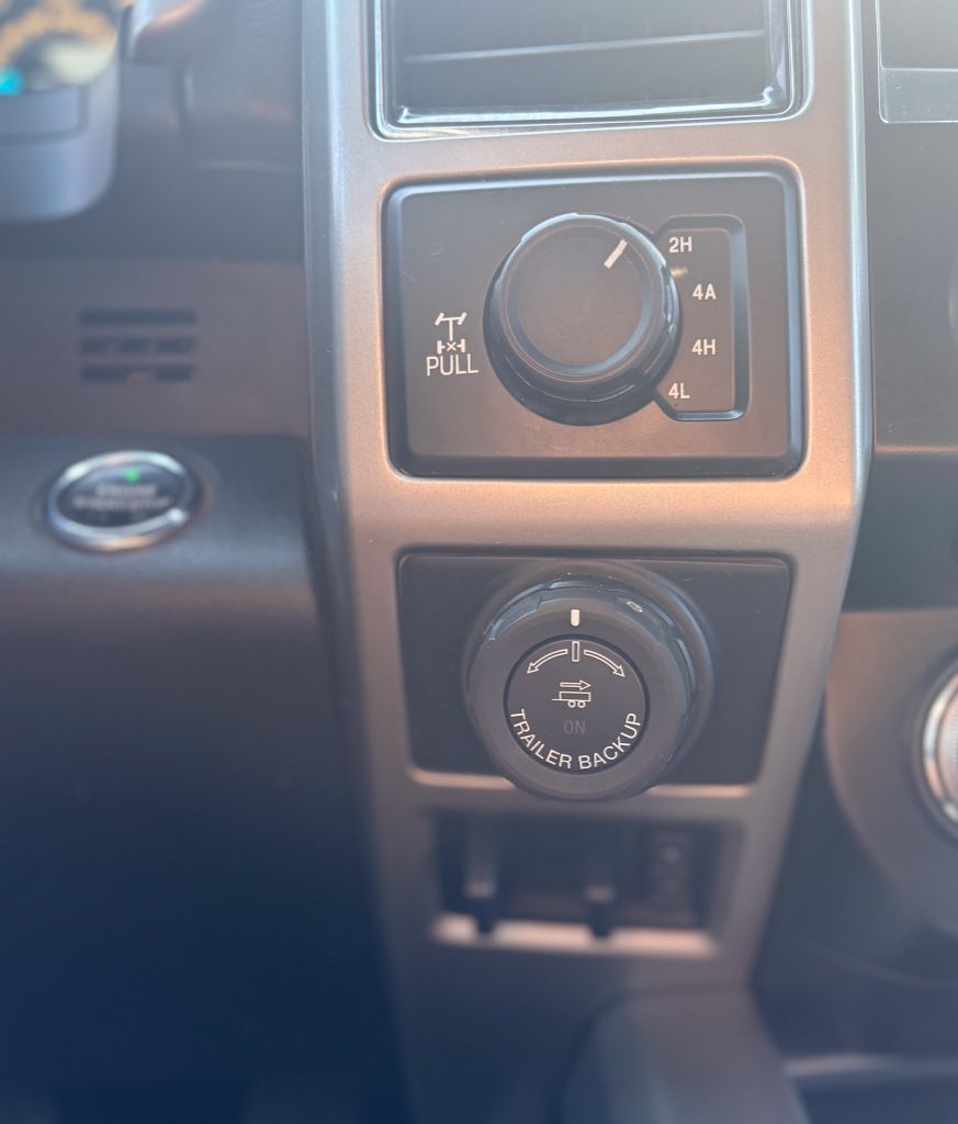 2017 Ford F150 - $21,500
