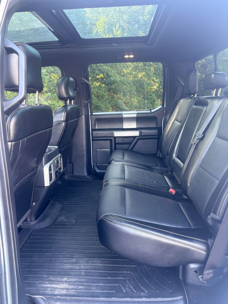 2017 Ford F150 - $21,500