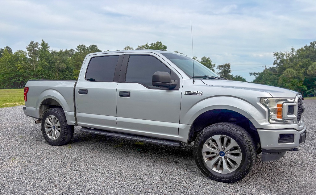 2018 Ford F150 - $17,995