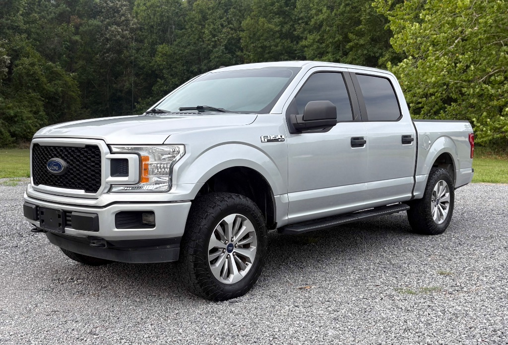 2018 Ford F150 - $17,995