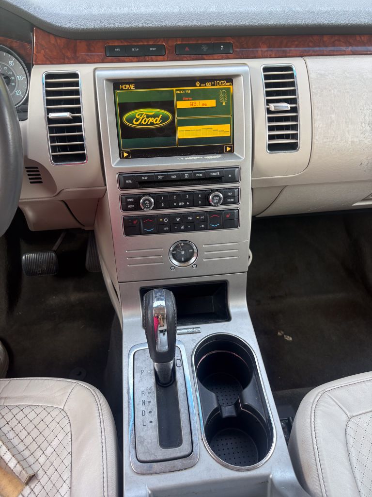 2010 Ford Flex - $6,995