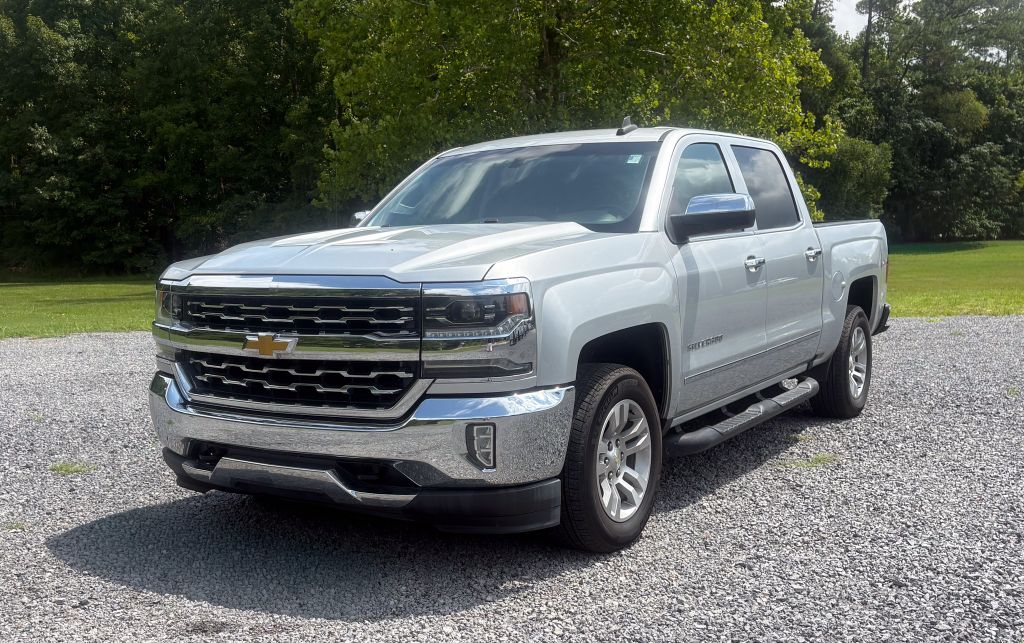 2018 Chevrolet Silverado - $16,995