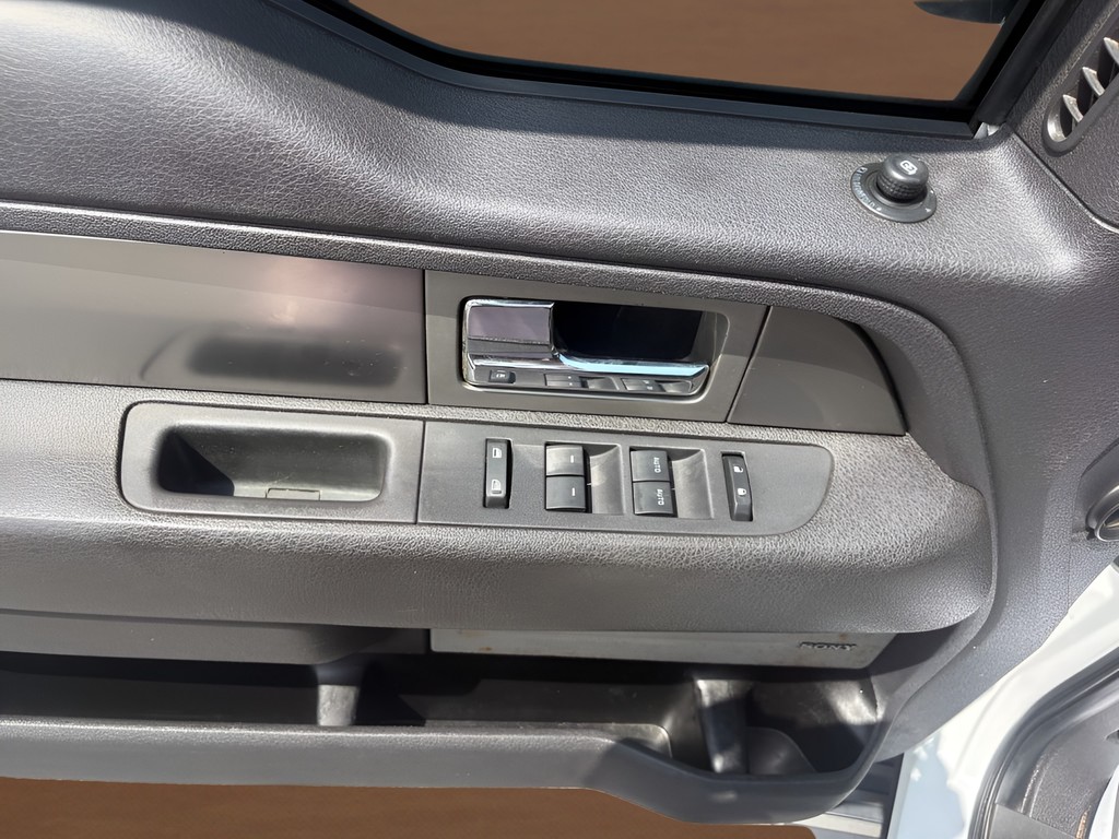 2013 Ford F-150 - $12,500