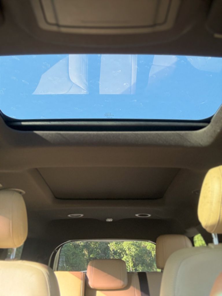2017 Ford Explorer - $12,995