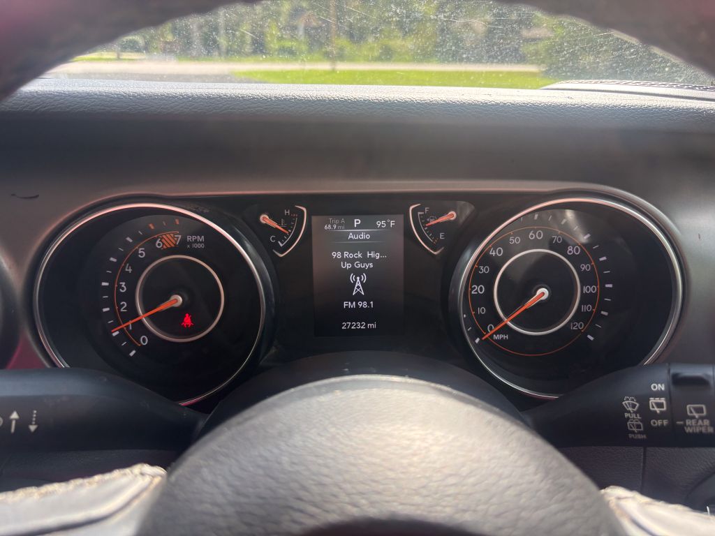 2021 Jeep Wrangler - $31,500