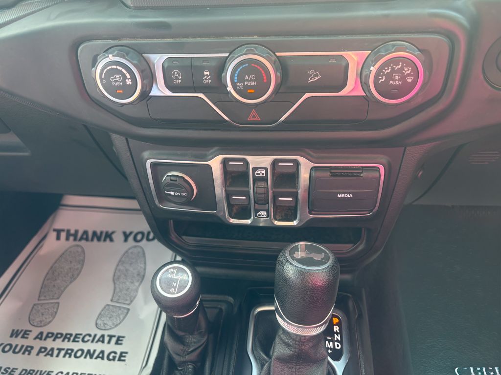2021 Jeep Wrangler - $31,500
