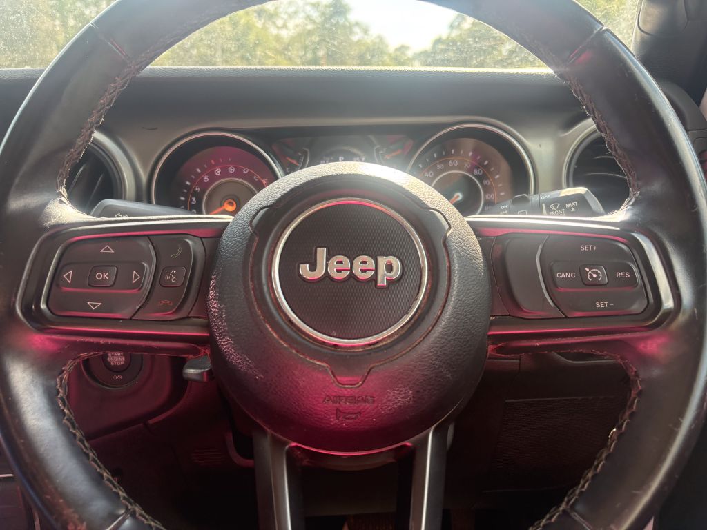 2021 Jeep Wrangler - $31,500