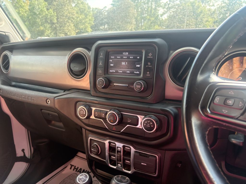 2021 Jeep Wrangler - $31,500