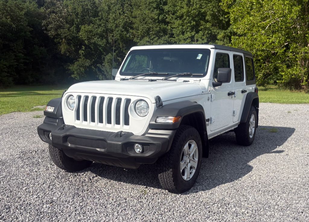 2021 Jeep Wrangler - $31,500